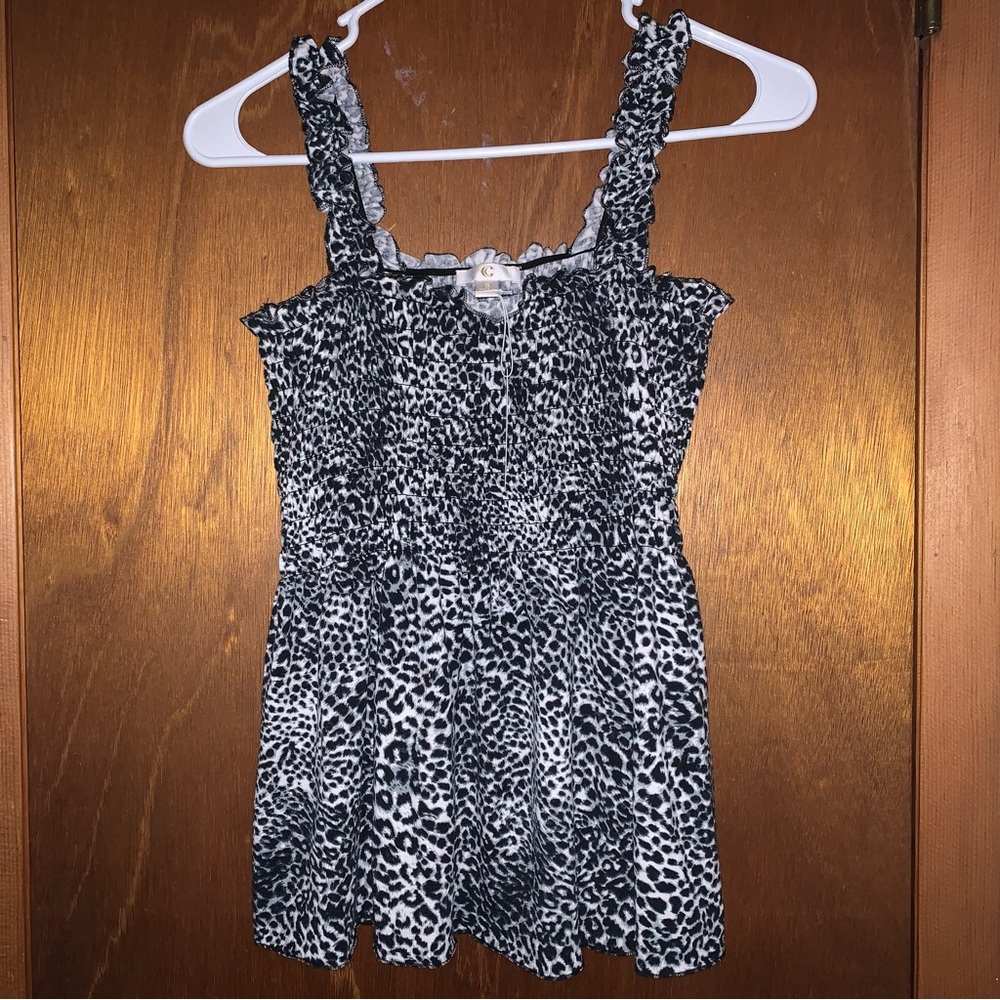 Women’s S CHARMING CHARLIE Black & Gray Snow Leopard Soft Smocked Tank Top NWT